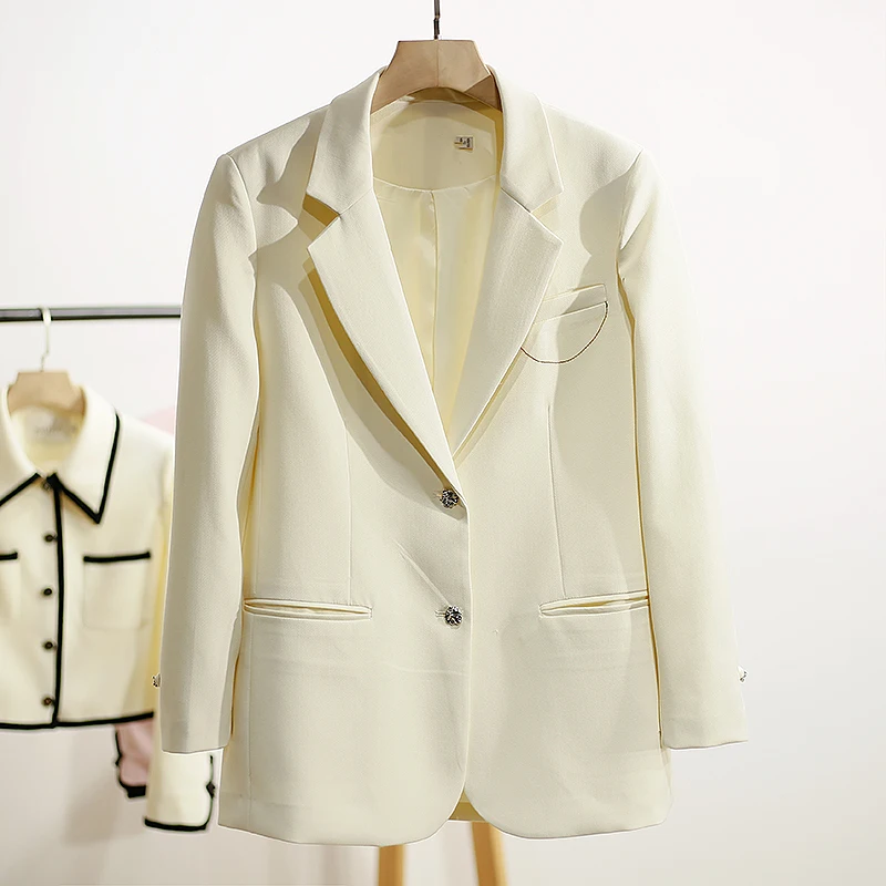 

XKing Spring 2026 Women's Casual Suit Jacket with Faux Fur Shoulder Pads Simple Stylish Long Sleeve Polyester Business Coat