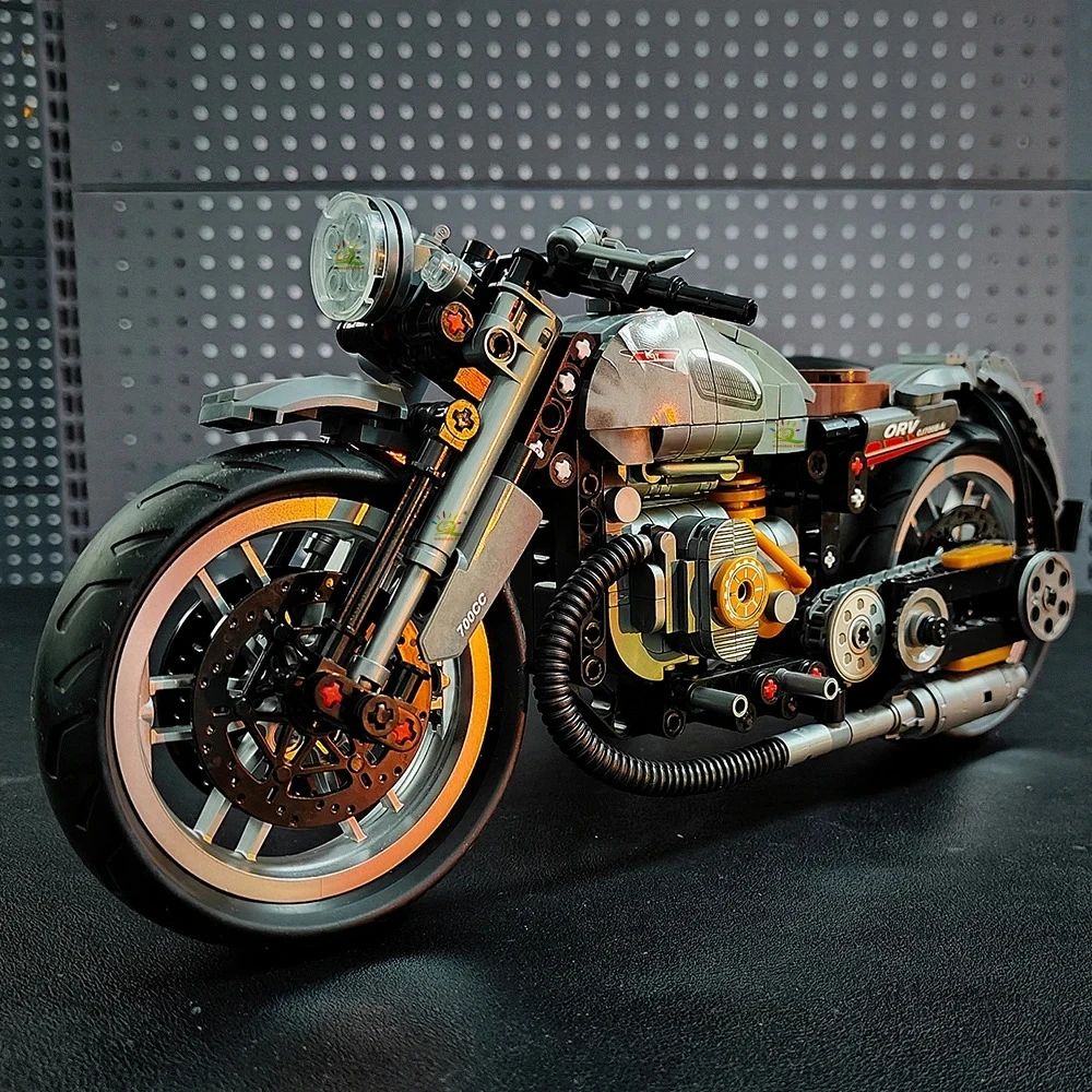 

808PCS MOC Technial Motorbike Building Model Blocks City Moto Racer Bricks Toy for Kids Boy Children Adult Car Set