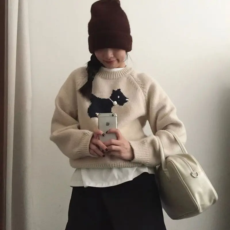 Women Autumn Winter Korean Loose Embroidered O-neck Knitting Women Clothes Preppy Style All-match Loose Pullovers Long Sleeve