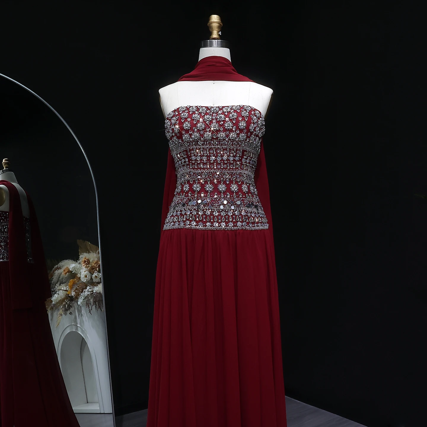 Sharon Said Funkelndes Fliederfarbenes Perlenbesetztes Plissiertes Chiffon-Abendkleid mit Fließendem Schal Dubai Saudi Hochzeitsfeier SS539 Maßanfertigung – Detail 34