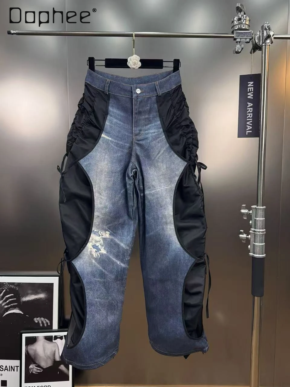 2026 frühling Straße Persönlichkeit Patchwork Schwarz Cargo Hosen Frauen Aushöhlen American Hot Girl Jeans Lose Gerade Lange Hosen