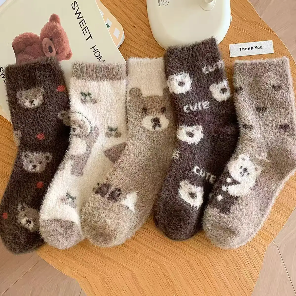 

5 Pairs Ladies' Socks Pack Korean Cartoon Bear Kawaii Sweet Cute Versatile Winter Thicked Plush Warm Comfortable Socks For Girl