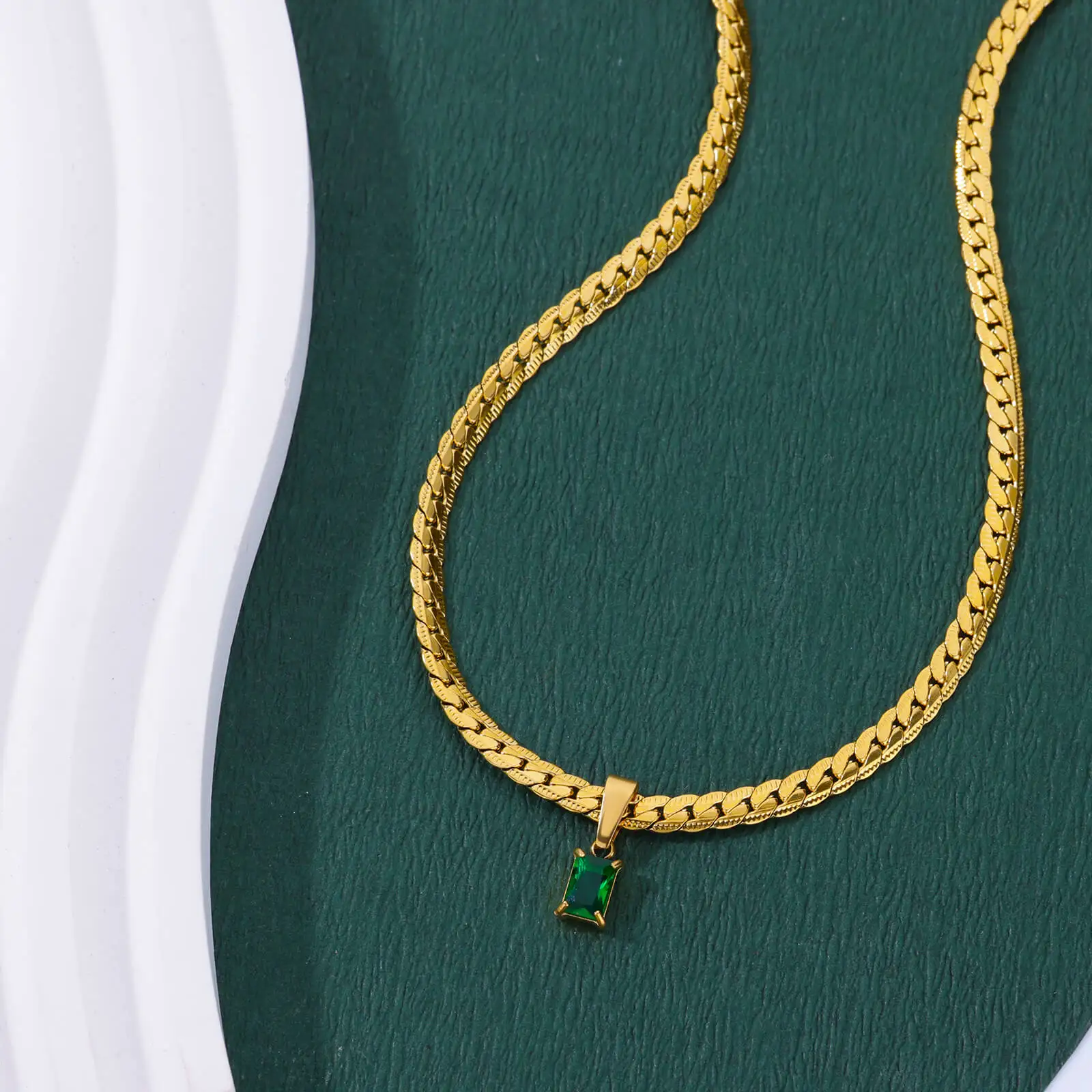 Green Cubic Zirconia Pendant Necklaces For Women Stainless Steel Chain Collar Necklace Fashion Temperament Jewelry
