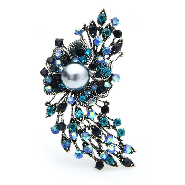 

Multicolor Rhinestone Flower Brooches Women New Alloy 4-color Vintage Luxury Flower Weddings Banquet Brooch Pins Gifts