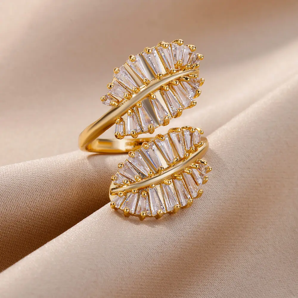 Luxury White Cubic Zirconia Plant Leaf Shape Rings for Women 2023 New INS Fashion Jewelry Gifts Party Dress Accessories