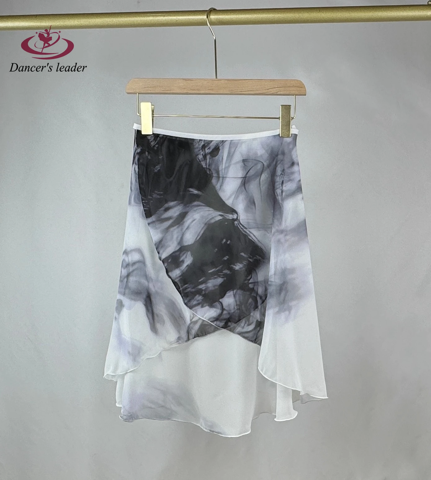 Saia de balé feminina com estampa de tinta, macacão adulto, menina praticando imagem de mini saia de balé