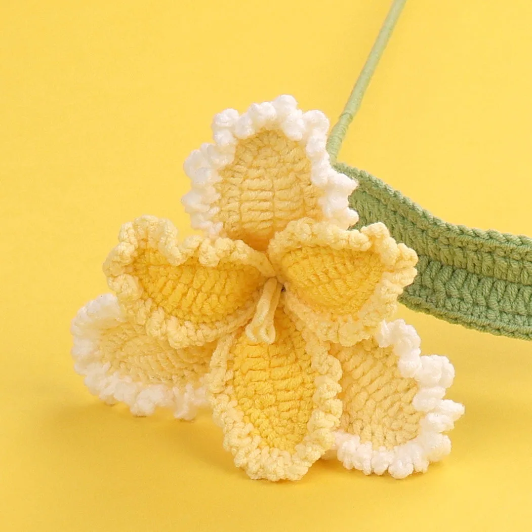 Gehäkelter Papageien-Tulpen-Blumenstrauß aus handgemachtem Garn, kreative gestrickte Kunstblume, Raumdekoration, schönes Hochzeitsgeschenk – Detail 2