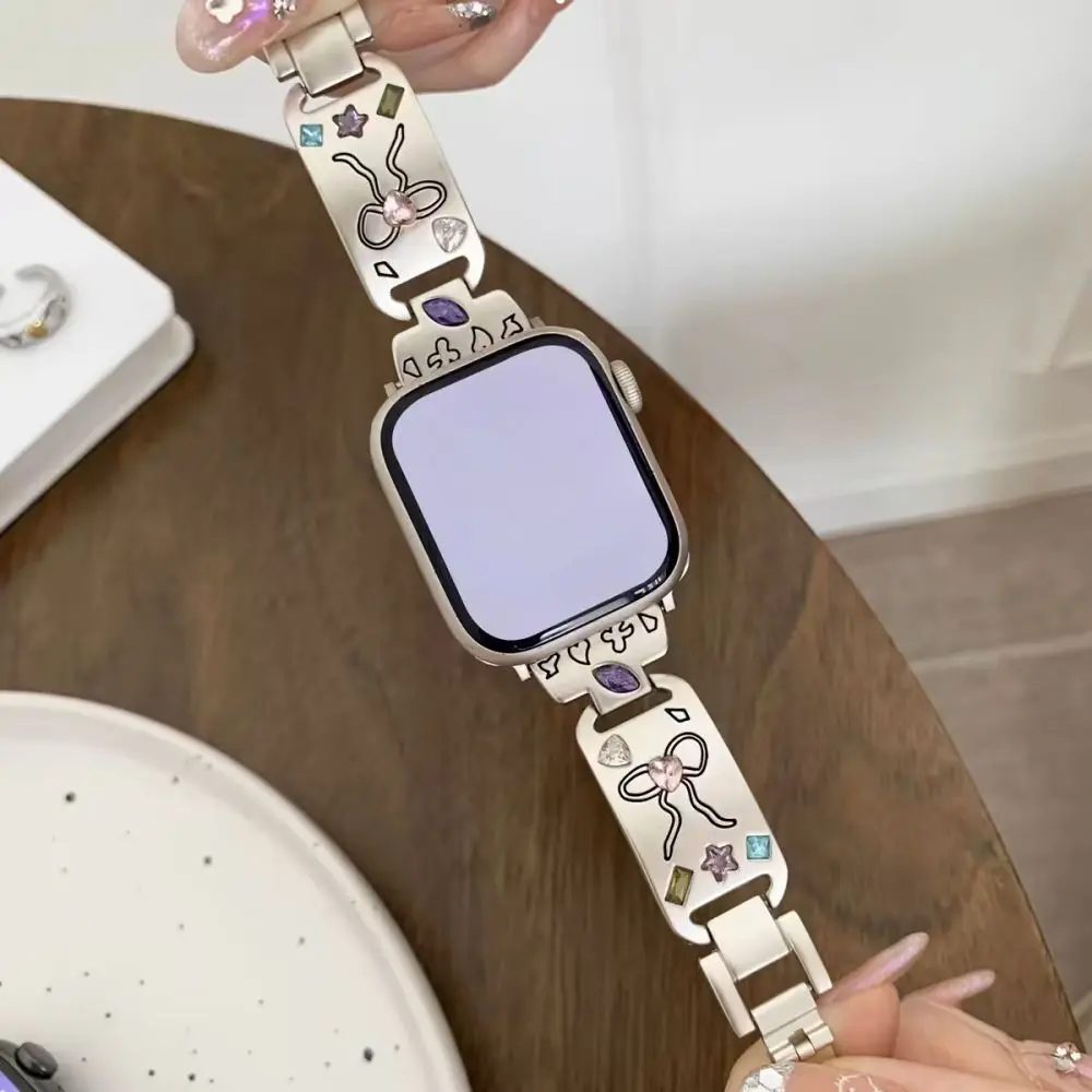 Armband-Zubehör - Niedliches und modisches Design, kompatibel mit allen Apple Watch Serien (Uhr nicht enthalten)