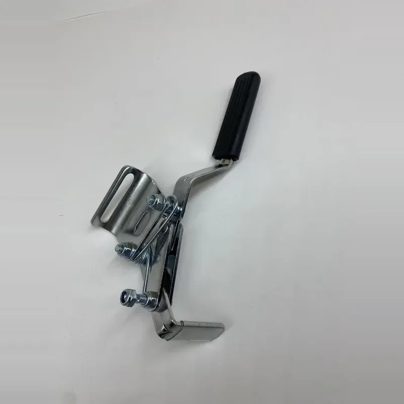 General rehabilitation equipment wheelchair front and rear double brakes handbrake factory direct sales