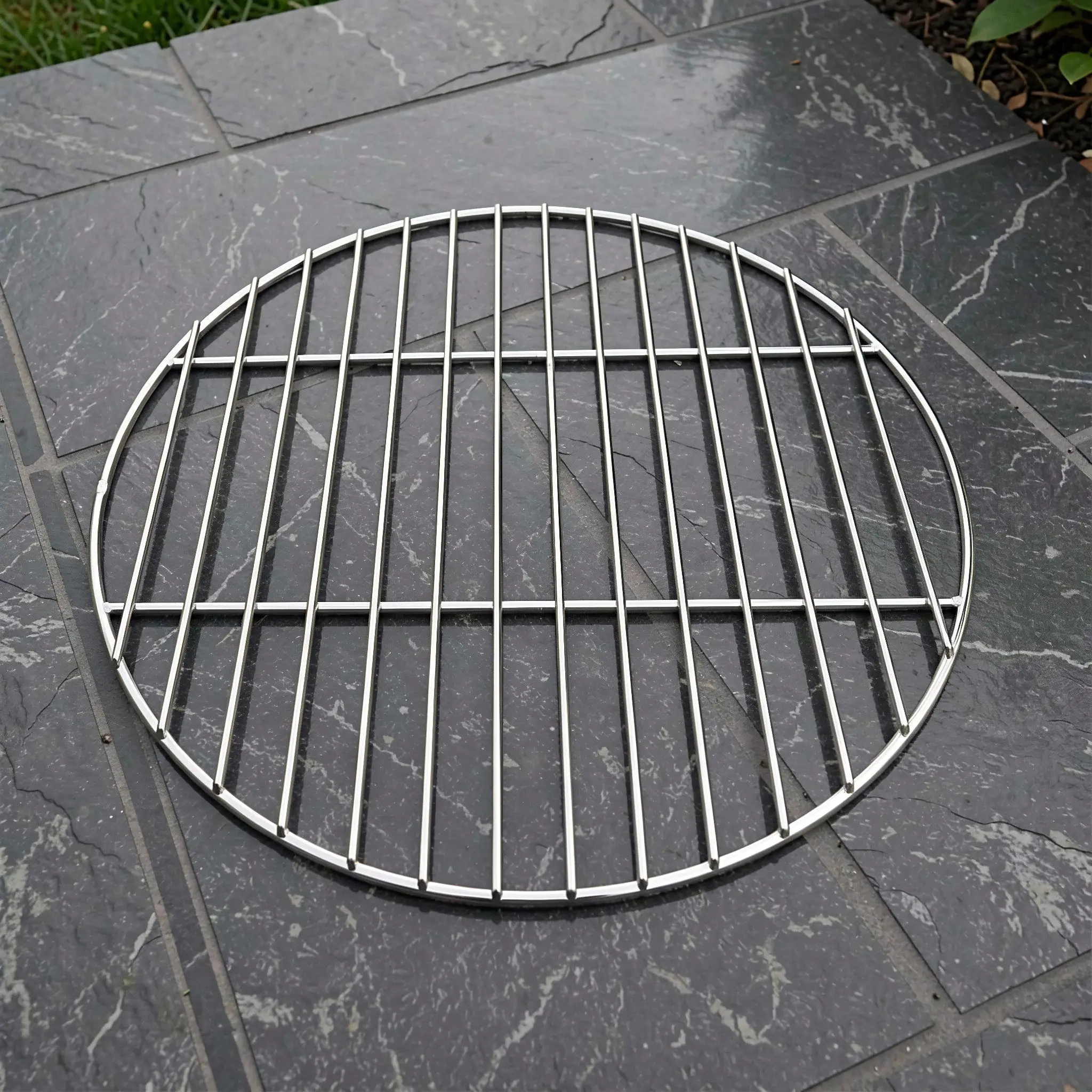 Small Fountain Basin Grate 15.7 Diameter Heavy Duty Stainless Steel Fountain Grid Outdoor Waterfall Reservoir Cover