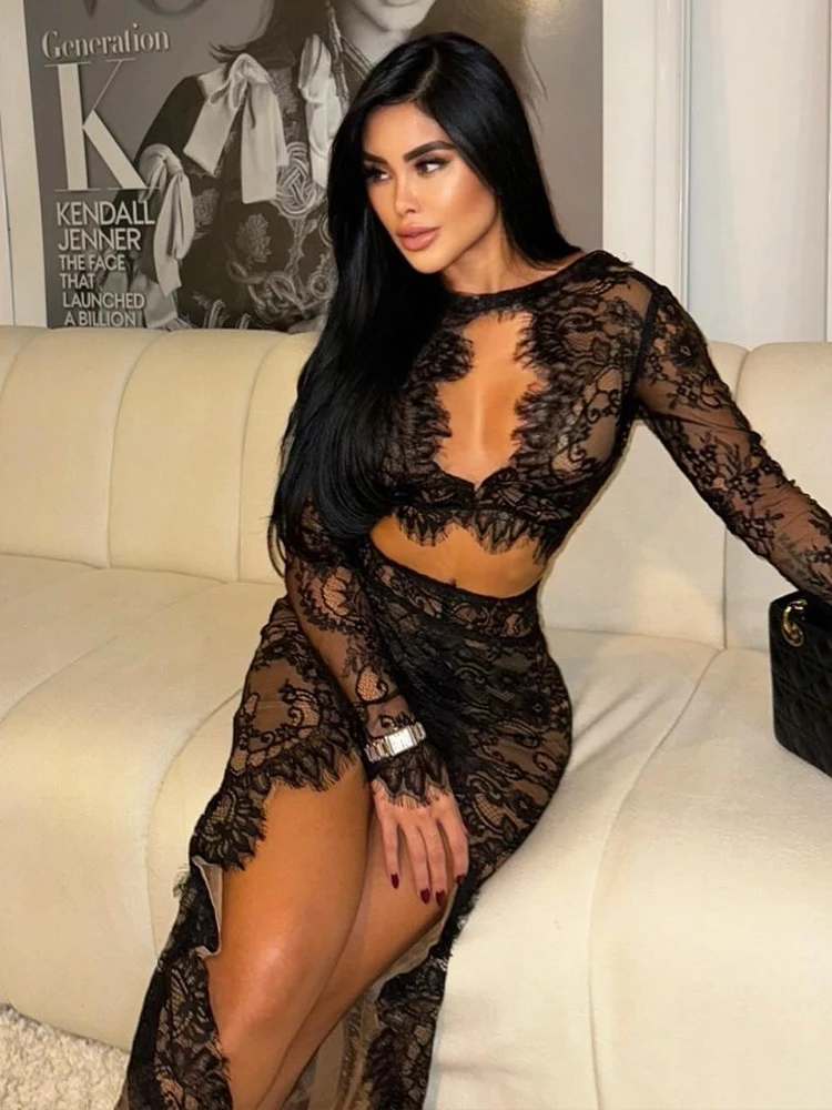 القوطية الدانتيل الأسود انقطاع عالية - الرقبة عالية الخصر فستان طويل عارية الذراعين انظر على الرغم من ثوب الليالي الراقي