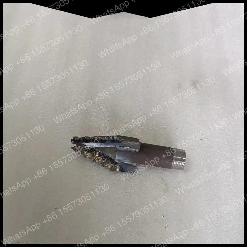 Customized Small Water Well Drilling Rig Three-wing Alloy Drill Bit, Suitable for One-inch Drill Pipe in Soil and Sand Layer