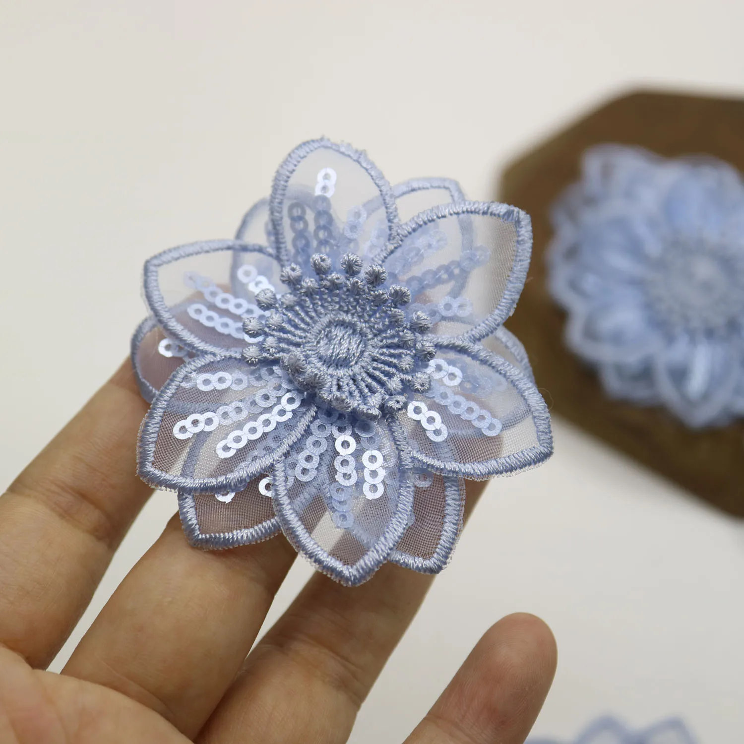 10pc embroidery blue flower patches for clothing DIY floral parches appliques for dresses decoration parch ropa DIY sewing