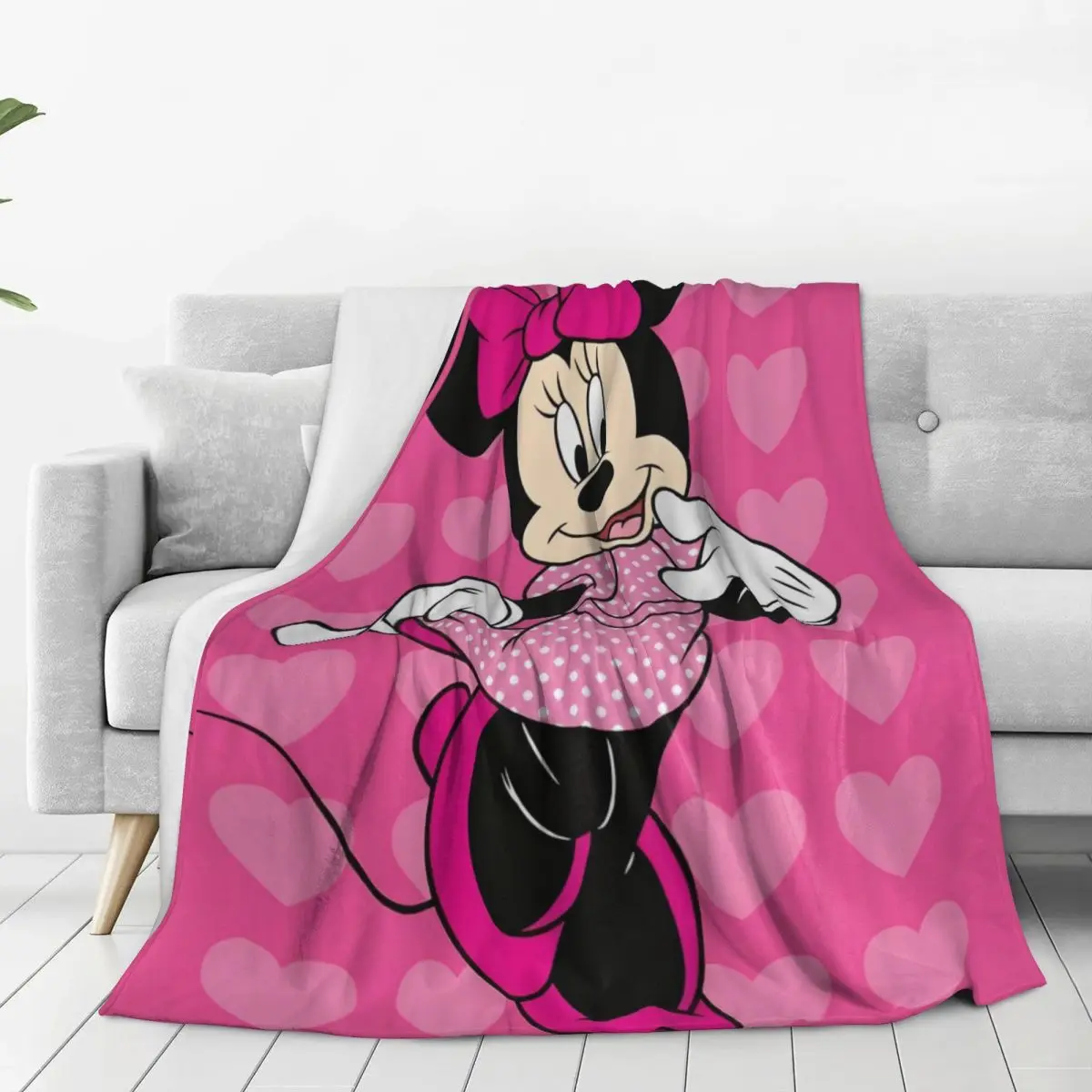 Animated Movie Mickey, Minnie Mouse Love Blanket Camping Flannel Throw Blanket For Couch Chair Warm Soft Quality Bedspread Gift