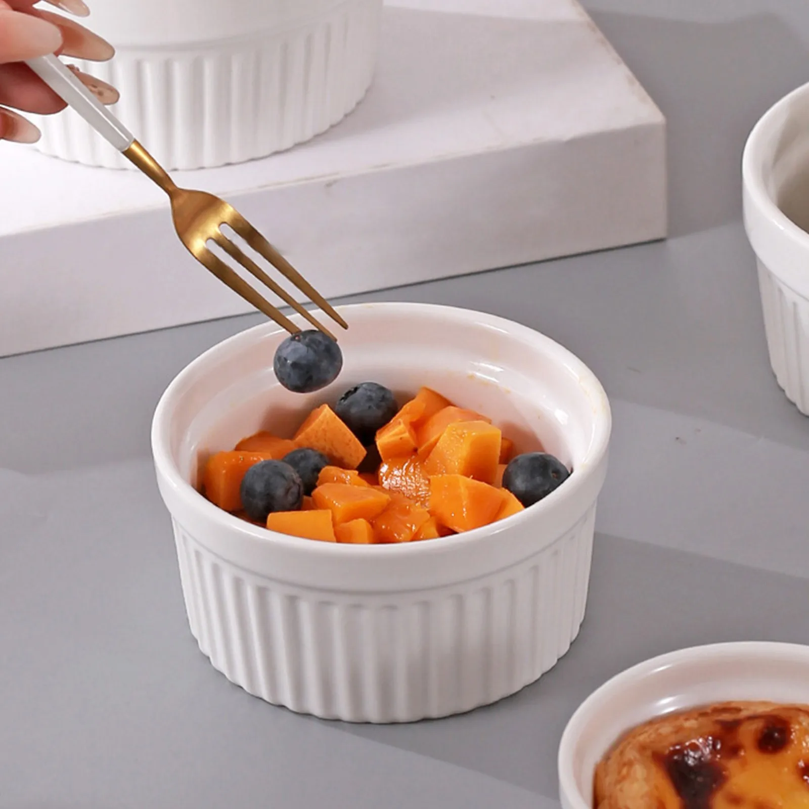 4pcs Ceramic Ramekins Bowls Oven Safe Creme Brulee Ramekins Pudding Custard Cups Souffle Ramiken Dipping Sauce Small Ceramic