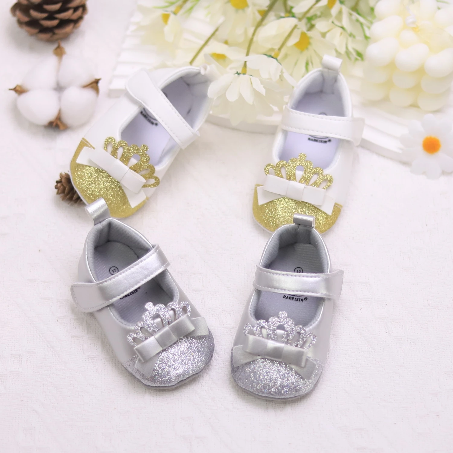 

Baby toddler shoes, fashion crown baby girl casual step shoes, lightweight and non-slip, suitable for daily & vacation wear, spr