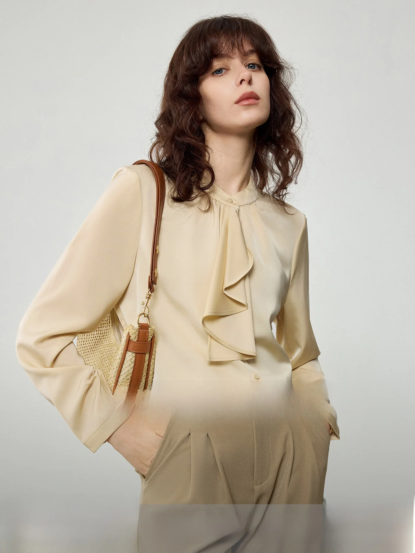 

Рубашка Yakejia, обновленная версия, цвет «20 цветов сливы», с асимметричной лентой, женская, весенне-осенняя, для офиса, удобная, дышащая