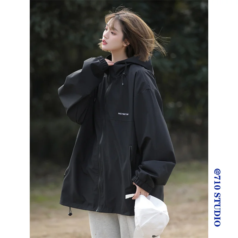 

Мужская демисезонная ветрозащитная куртка для активного отдыха, повседневная, свободного кроя, из полиэстера, с капюшоном, на молнии, однотонная