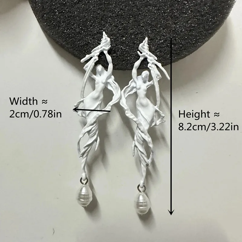 European and American Style Fashionable and Exotic White Bone Beautiful Women with Long Inlaid Imitation Pearl Earrings Gifts