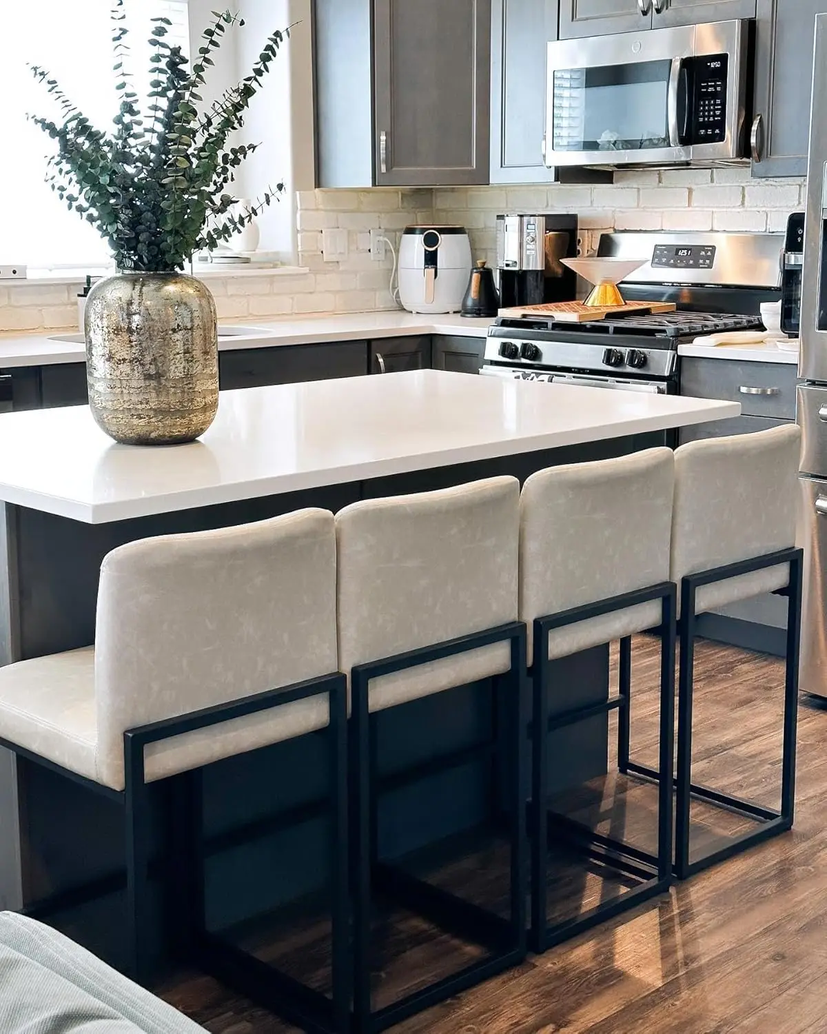 

Light Grey Bar Stools Set of 4, Counter Height Bar Stool Faux Leather Kitchen Bar Chairs, 24 inch Barstools with Back