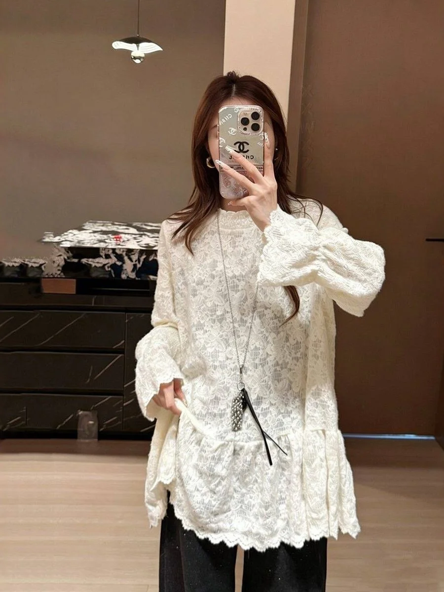 

Женская блузка с кружевной отделкой, весенняя, для многослойных образов, свободного кроя, стройнящая, высококачественная, уникальная, красивая, из хлопка и полиэстера, длинная