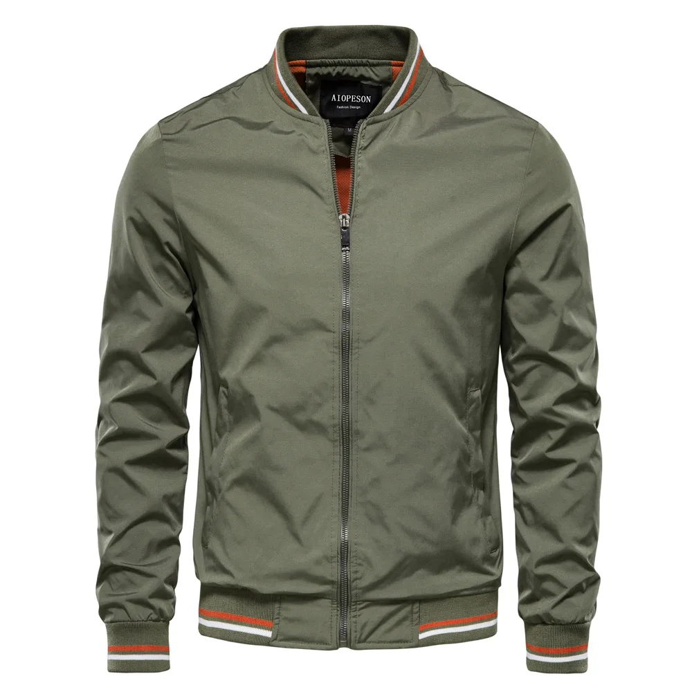

New spring-autumn men's jacket - casual and lightweight windproof coat with zipper closure, striped ribbed collar and cuffs.