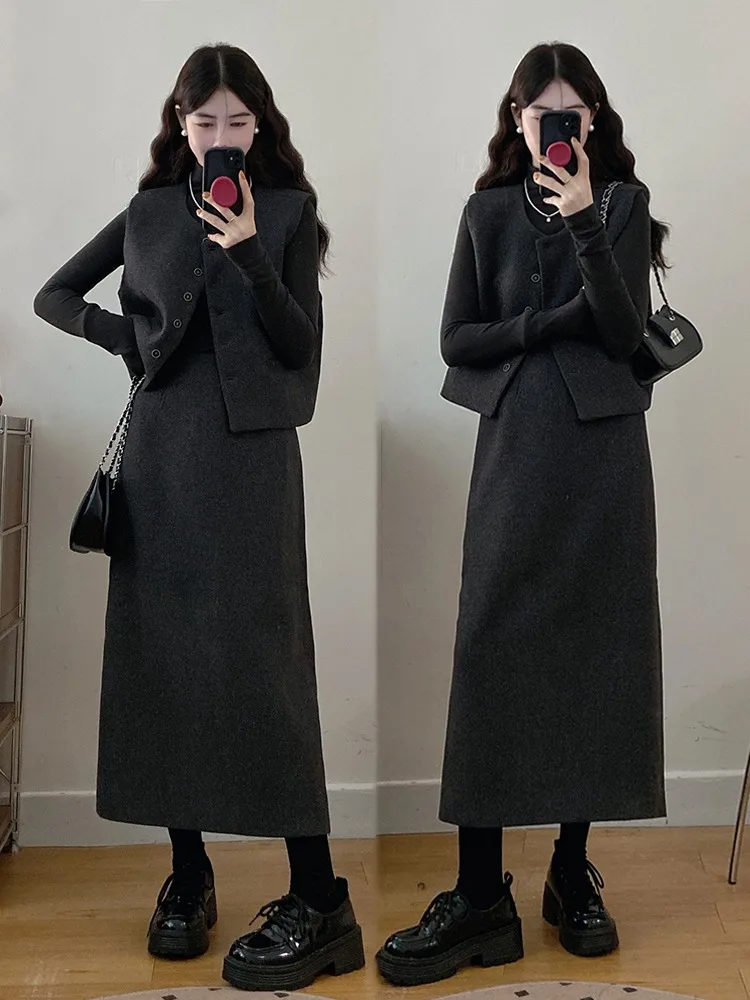 

plus Size Women's Spring New Style Pure Color Vest Retro Long Sleeve Base Top Half Skirt Three Piece Set Luxury Casual Fashion