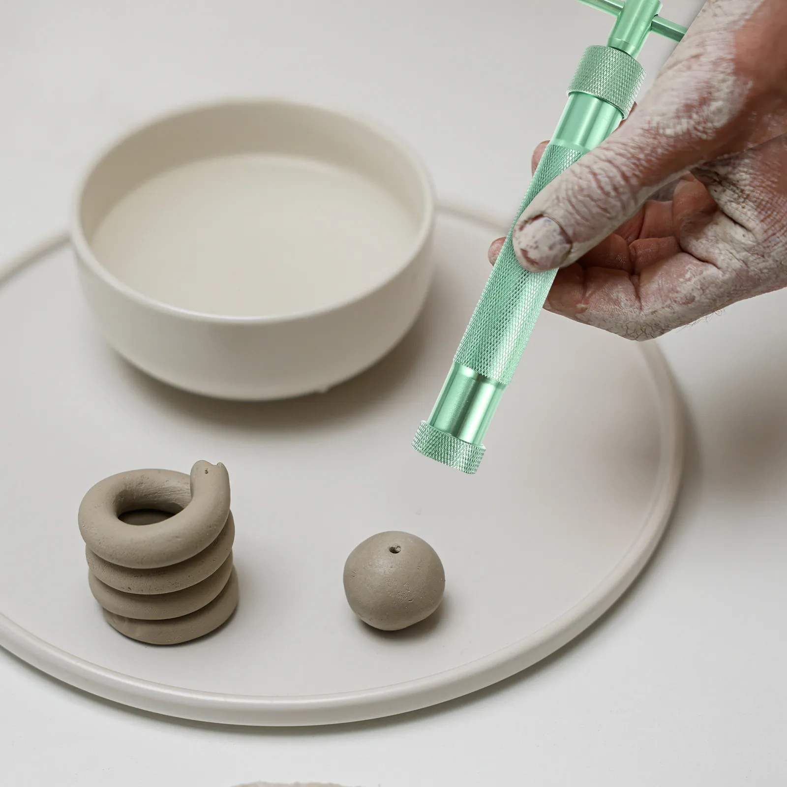 Clay Extruder Set Portable Polymer Handheld Aluminium Alloy 20 Discs for Polymer Clay Ceramic Pastry Bread Dough Sugar Paste