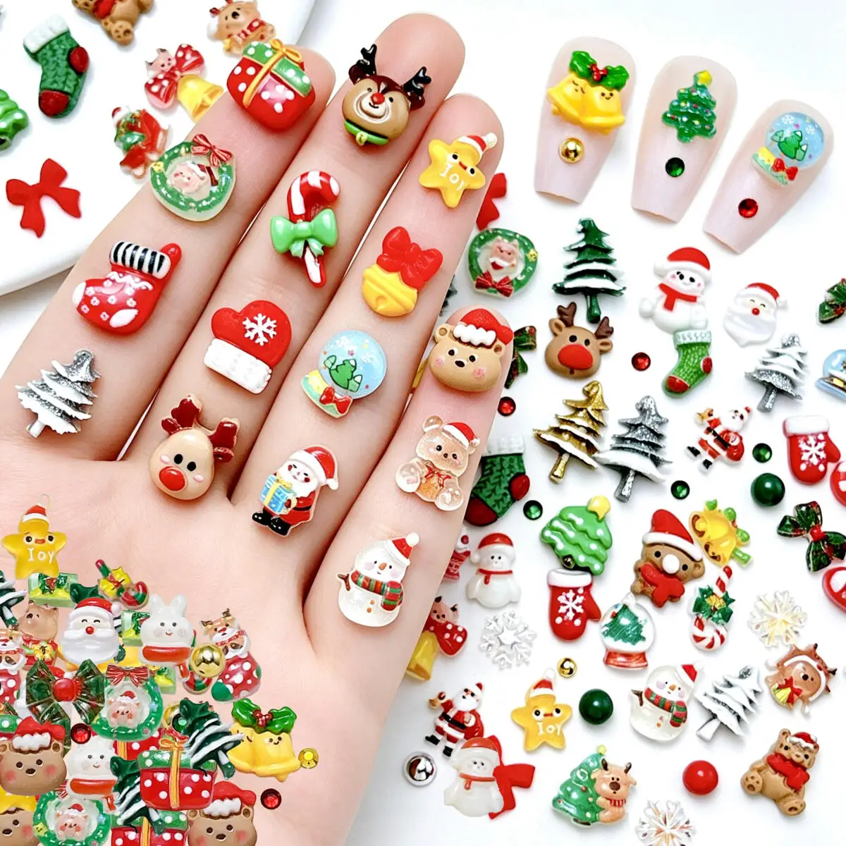 50PCS Cartoon Simulated Snowflake Gloves Santa Claus Elk Nail Art Decorations 3D Cute Christmas Series Nail Charms for DIY Nails