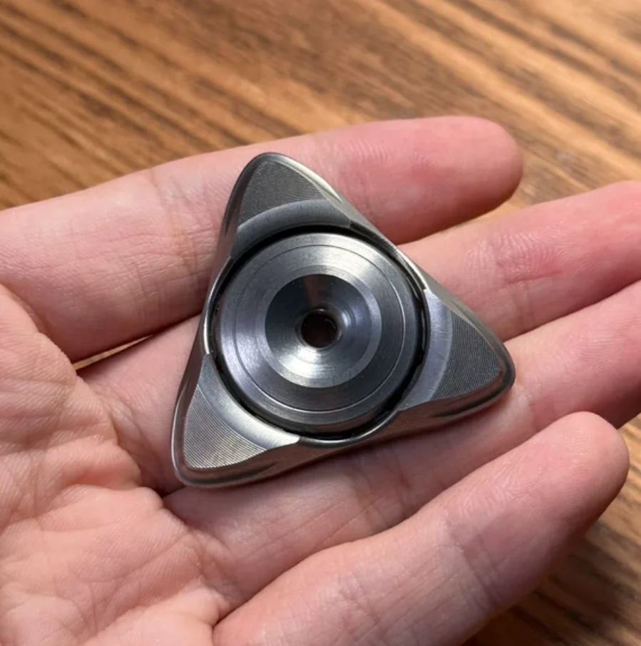 Used EDC TickSpin Wu Touch 2.0edc Spinner Fingertip Gyroscope Decompression Toys
