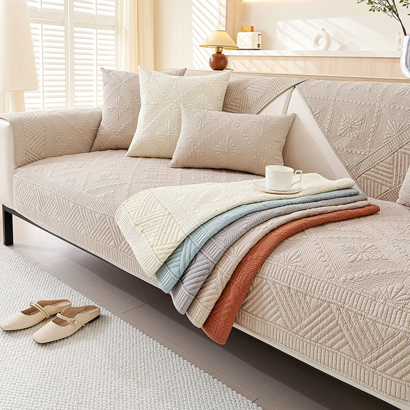 All-Season Pure Cotton Sofa Cover Quilted Embroidered Flower-Decorated Sofa Slipcovers Non-slip Wear Resistant Seat Cushion Pad