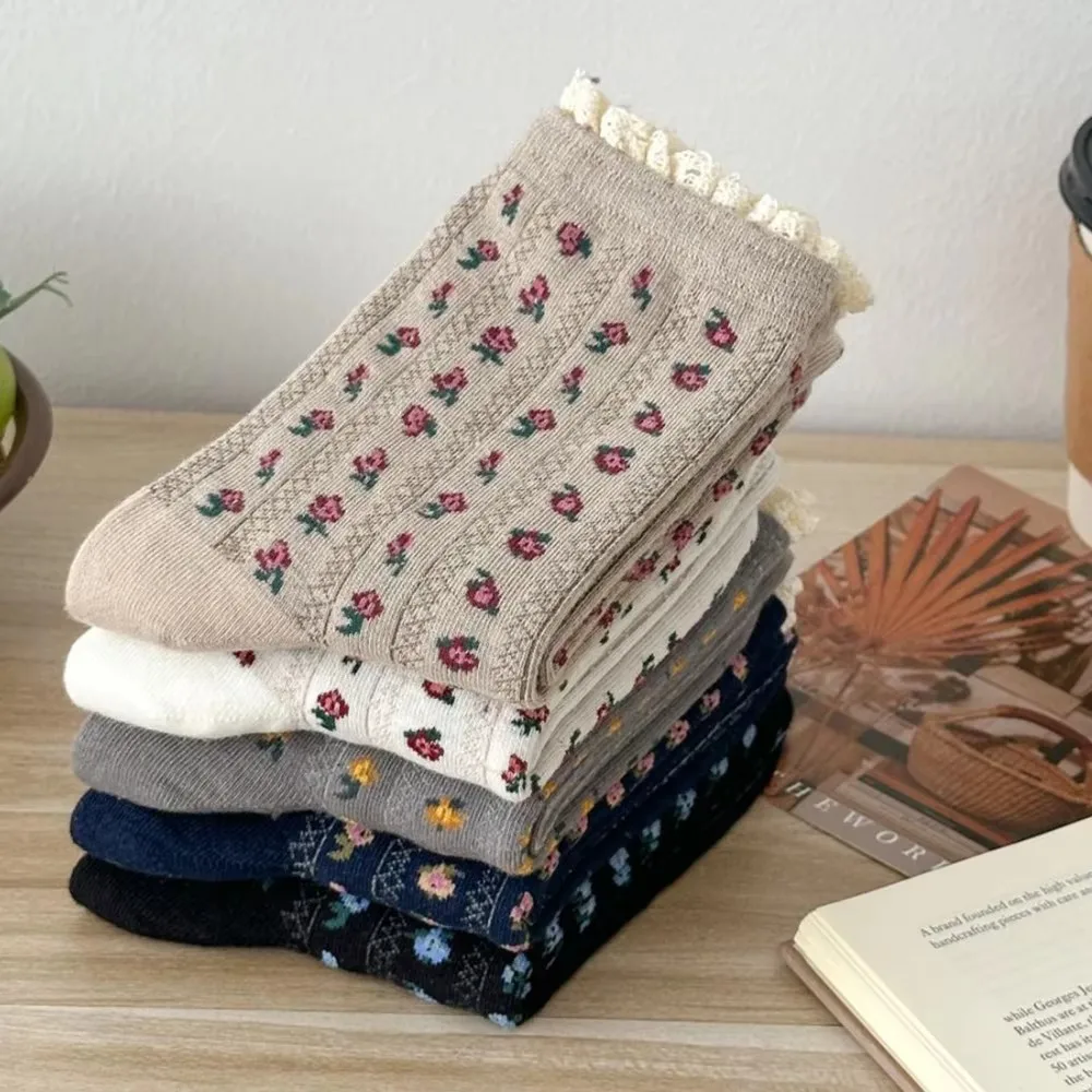 5 Paar süße süße florale Spitzenrand-Damensocken im japanischen Stil, modisch, lang, Herbst-Winter-Streetwear, Happy Socken Damen – Detail 6