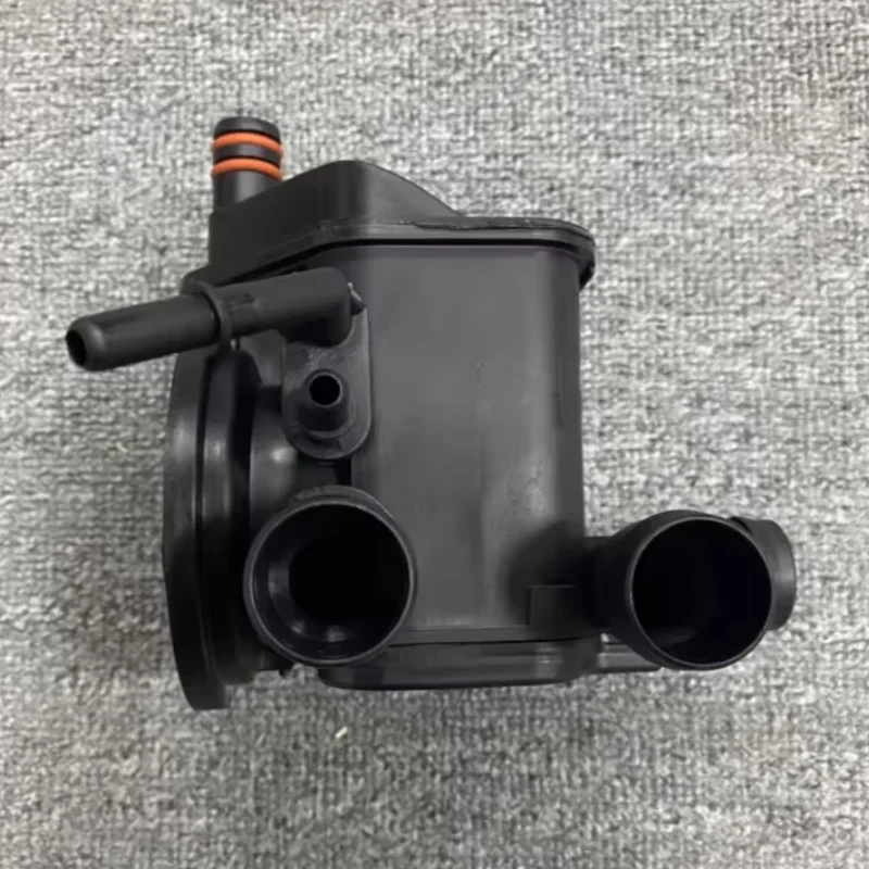 

99710703801 Oil Separator Crankcase Vent Valve 99710703800,99710703801 for PORSCHE 911 (997) Carrera 3.8