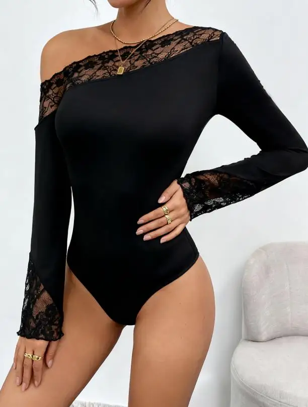 Dames Jumpsuit 2026 Lente Sexy Y2K Nieuwe Effen Kleur Kant Patchwork Schuine Kraag Off Schouder Strakke Lange Mouwen Jumpsuit