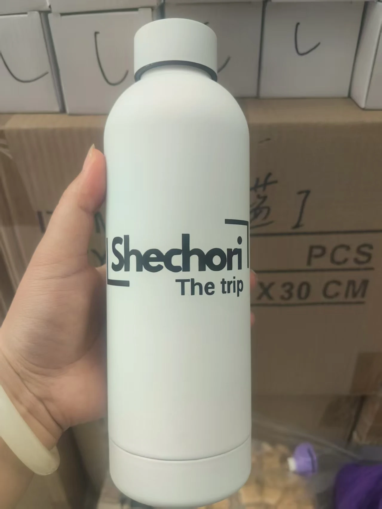 Custom Logo Wedding 500ML Water Bottle  Mug Vacuum Insulated Thermos Shape Coffee Tumbler  Wine Beer  With Lid