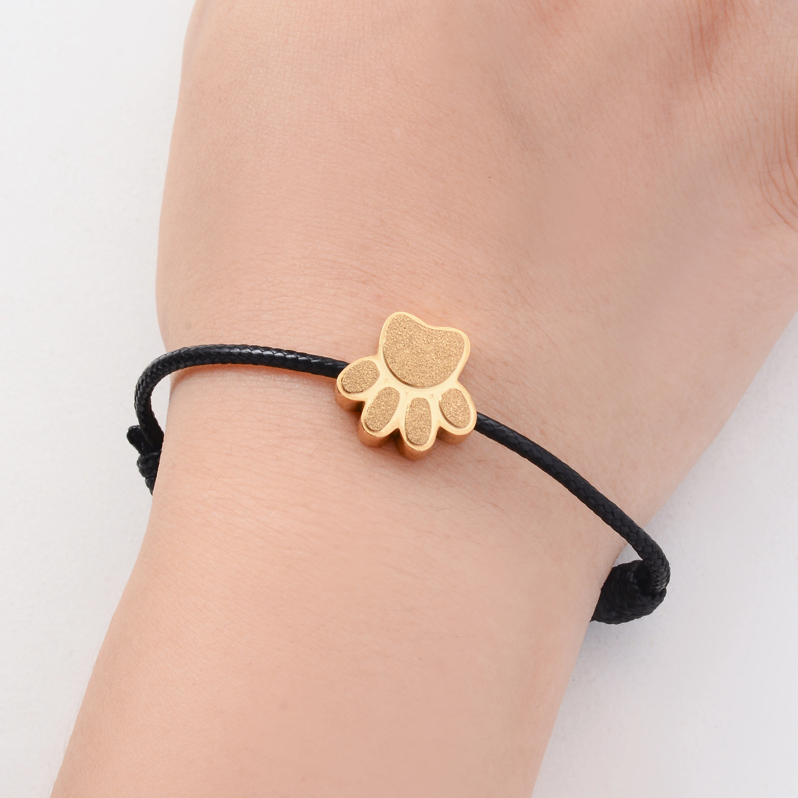 Paw Print Urn Bracelet Adjustable Length Stainless Steel Pendant for Cremation Memorial Pet/Family Ashes Jewelry Gift ﻿