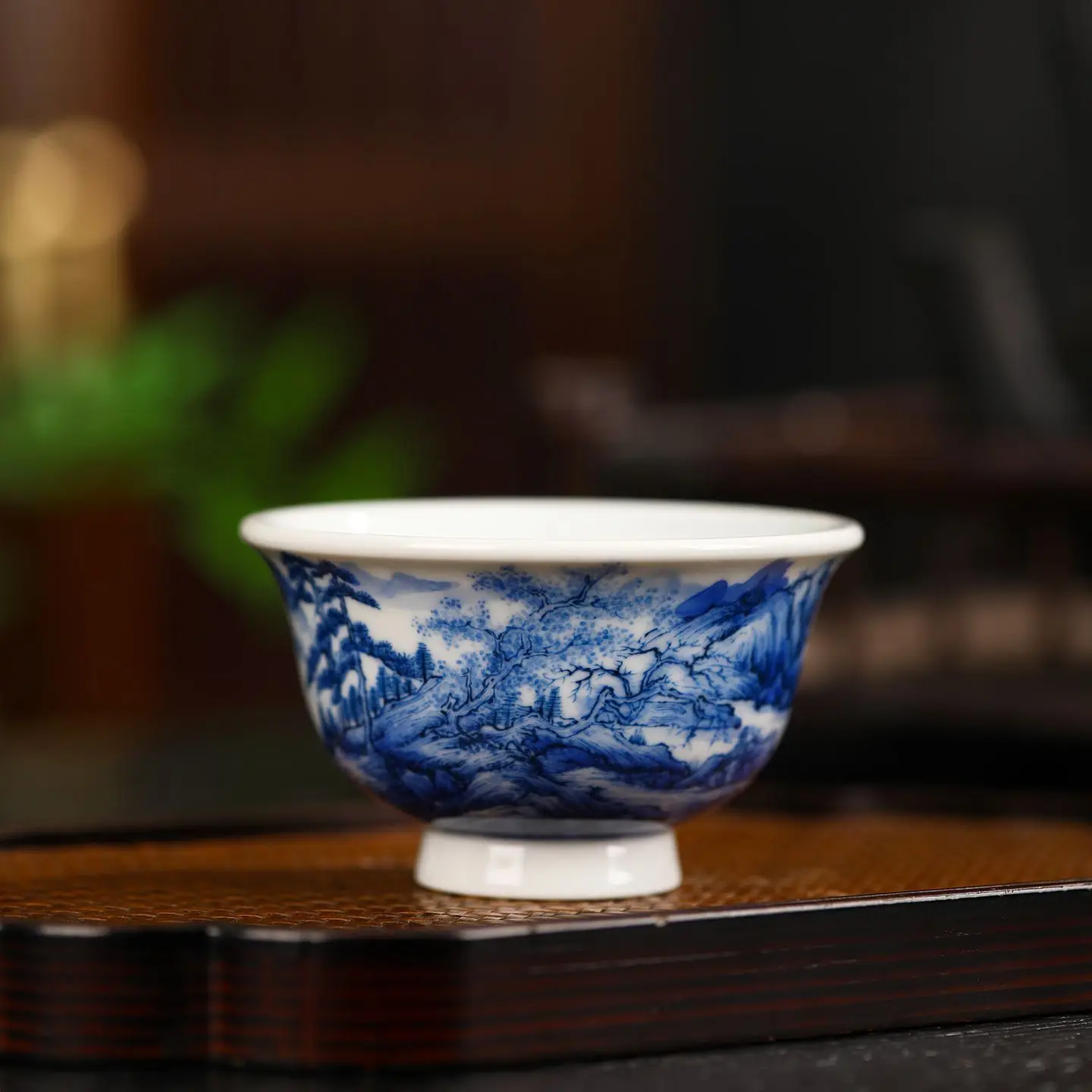 Jingdezhen Handcrafted Blue And White Landscape Teacup With Underglaze Decoration High-Temperature Antique-Style Ceramic Tea