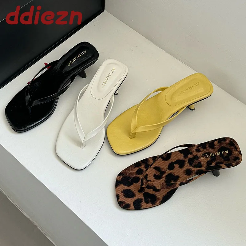 Thumbnail 2 - #38 Compare Womens Sandals & Slippers Before You Buy