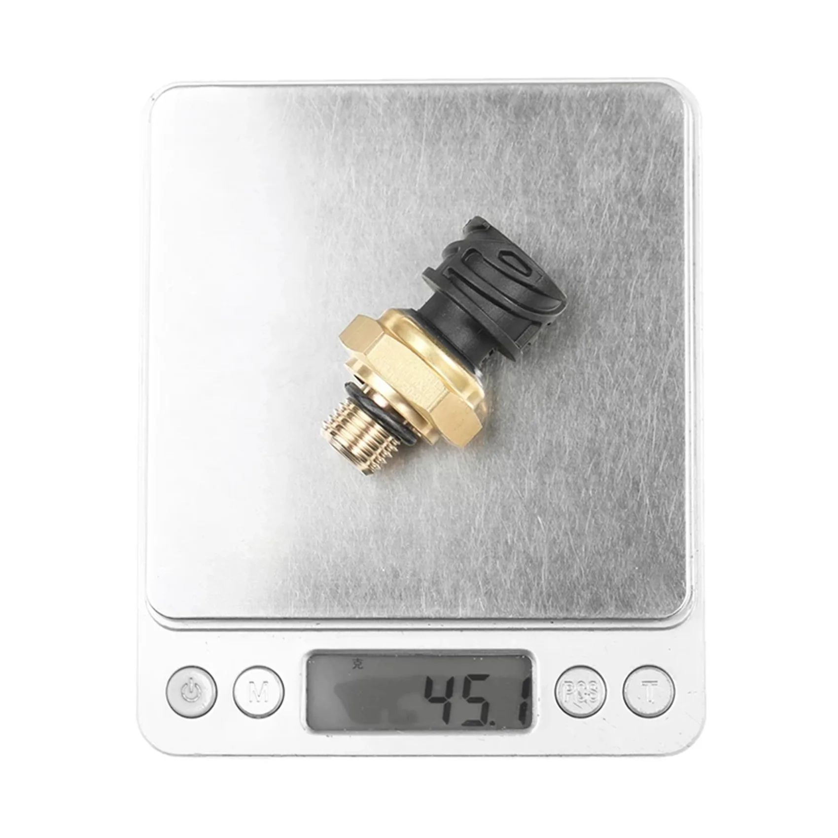 

Automotive Engine Electronic Oil Pressure Sensor For DAF CF85IV XF95 XF105 2126981 1826279 2041677-M53K