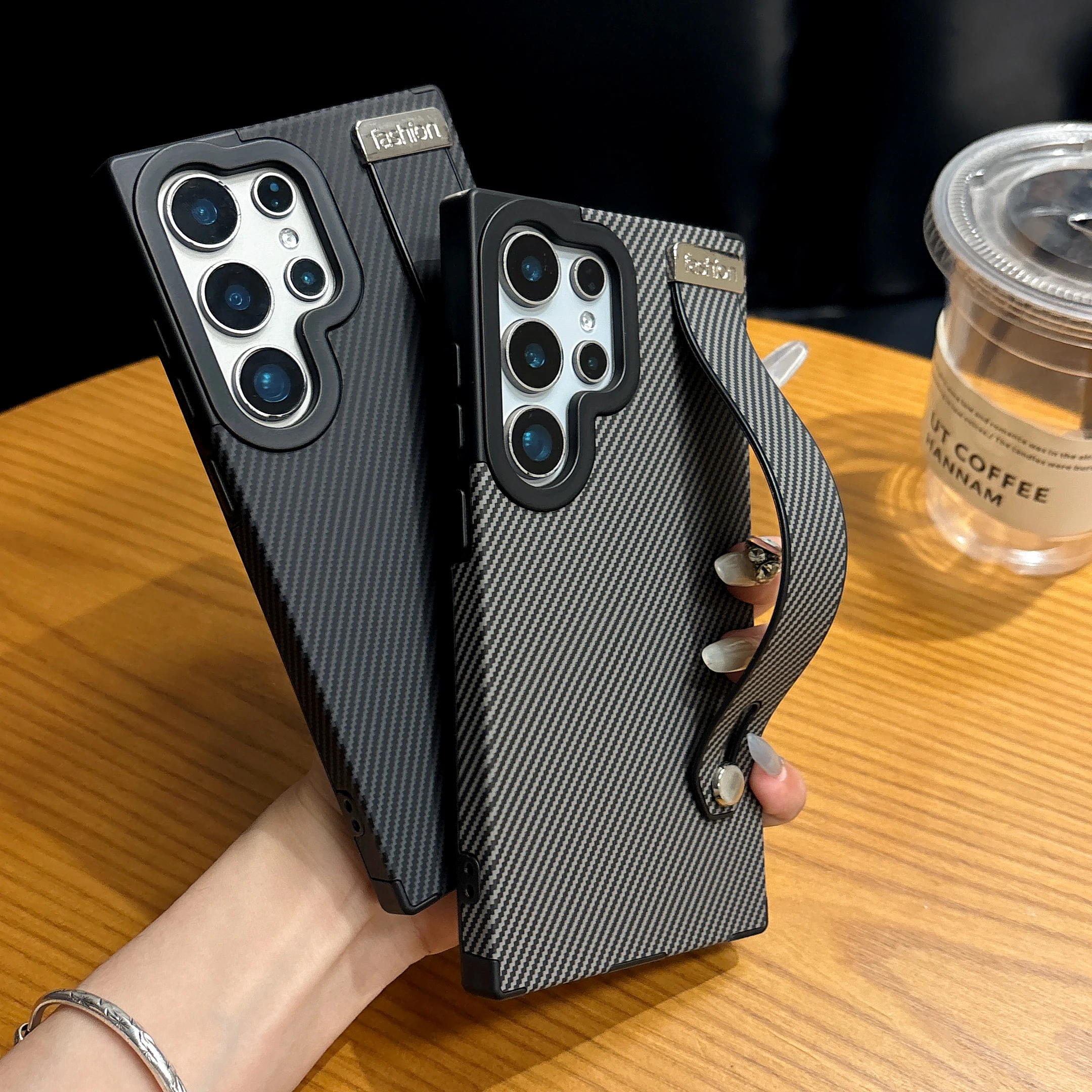 

Suitable Galaxy S25 Ultra carbon fiber texture phone case S24 S23 S22 shockproof hard back cover with built-in magnetic suction