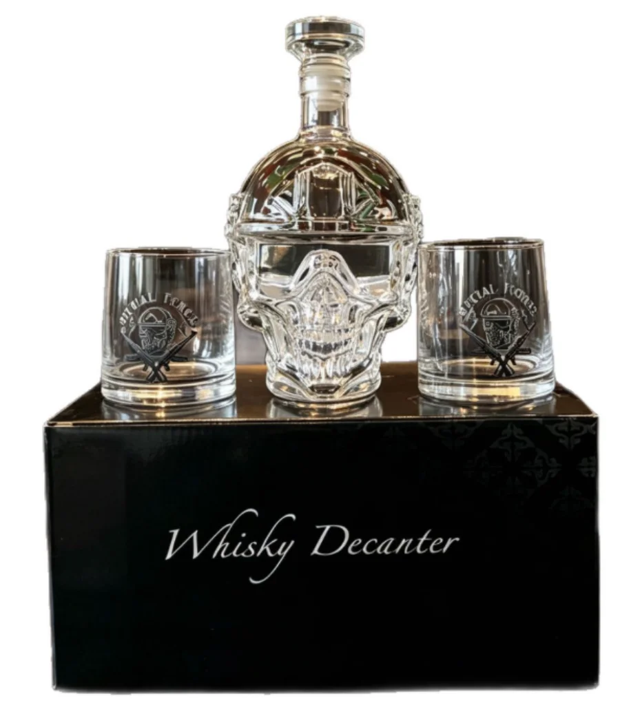 Skull Helmet Shaped Glass Decanter Set, Hand Blown Liquor Bottle with 2 Whiskey Glasses, Decorative Barware for Home Bar & Gift
