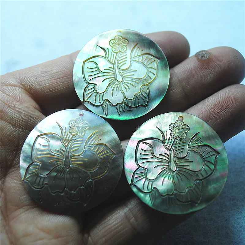 7PCS New Black Shell Pendants Flower Shape 35MM DIY Jewelry Accessories Hot Drawing Making Your Lovely Crafts