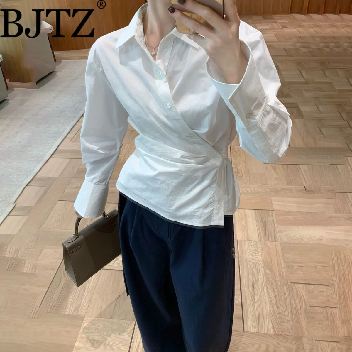 

BJTZ Chic Button Designer Woman's Shirt 2025 Spring Autumn New Lapel Solid Color Elastic Waist Women Blouse Top