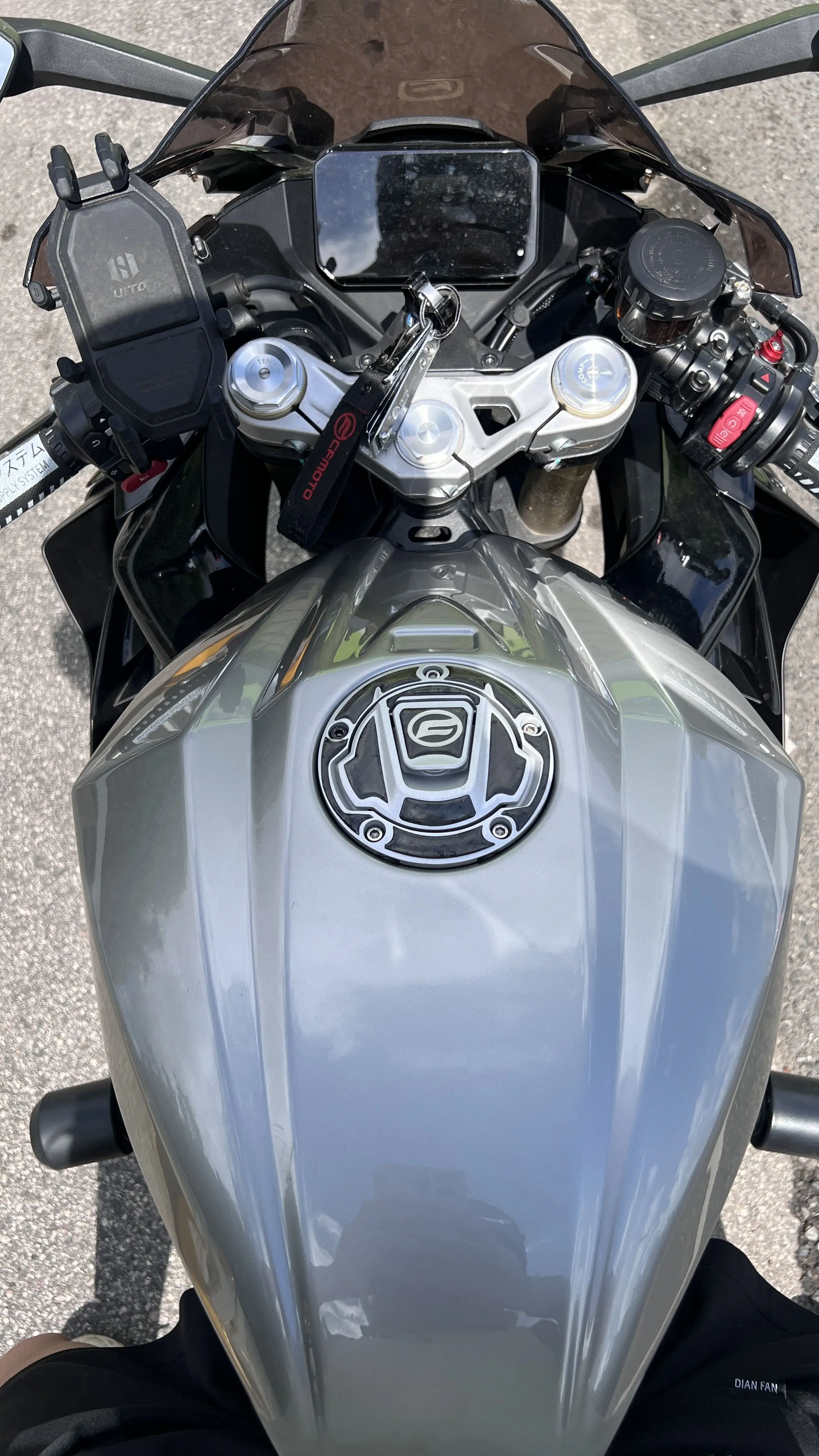 for cfmoto 67SR Modification Full Coverage Fuel Tank Protection Cover Racing Fuel Tank Cover,One-piece Molding,Height Increase.