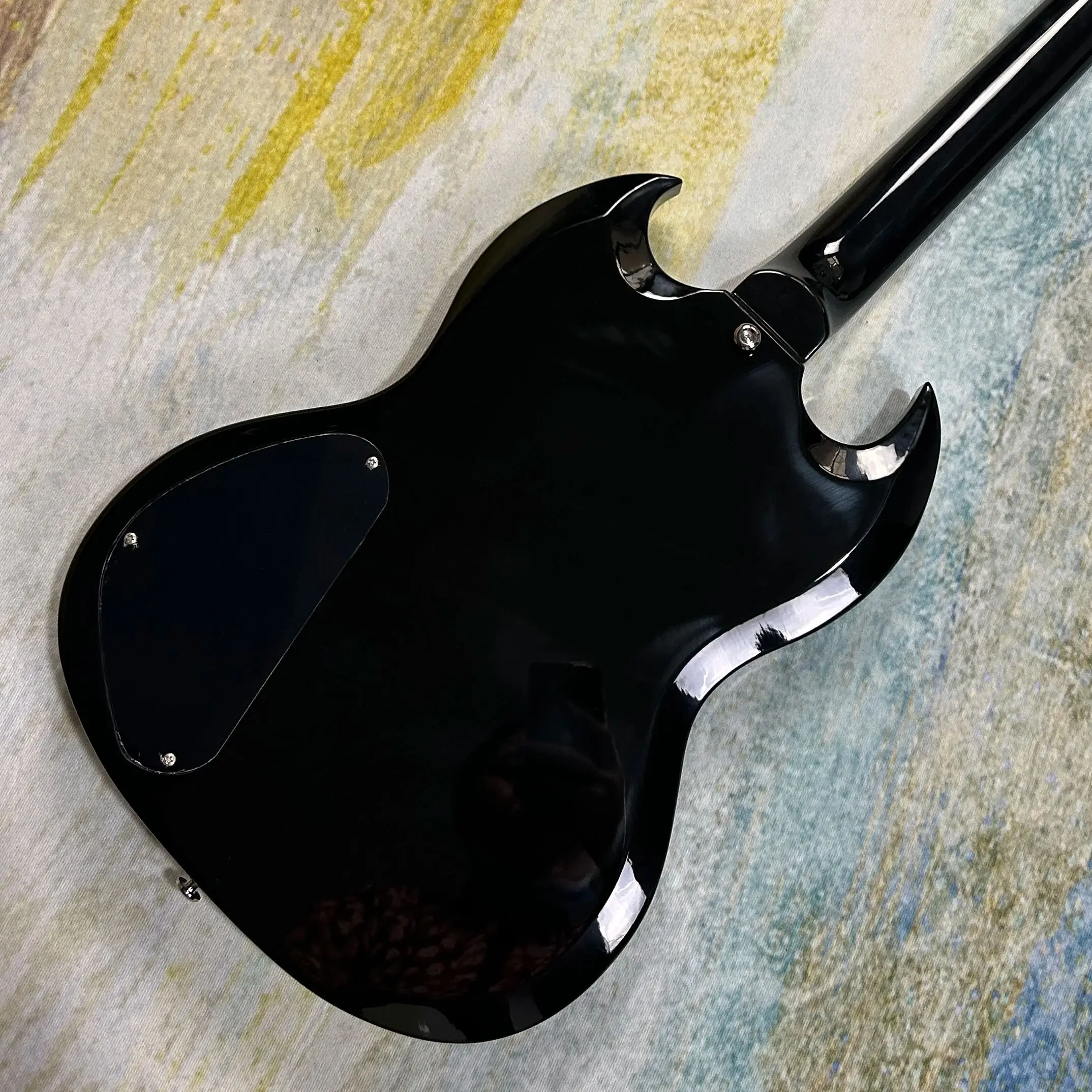 Electric Guitars Mahogany Body Black Version Rosewood Fingerboard