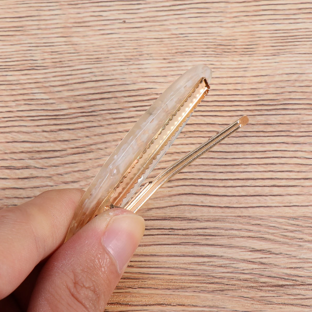 

3pcs Crystal Hairpin Jelly Clips Shell Duckbill Barrettes Beige Women Girl Hairpins Everyday Party Accessories Stylish Hair