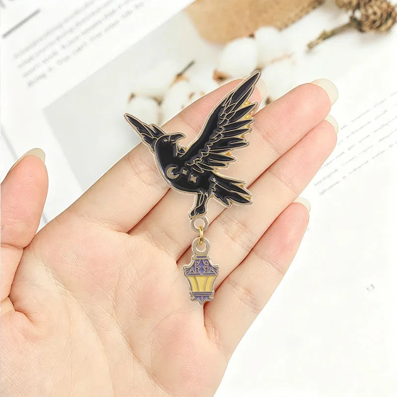 Flying Black Raven and Lantern Pendant Enamel Pins Mystical Punk Crow Moon Star Badge Black Bird Brooch Lapel Pin Jewelry Gifts
