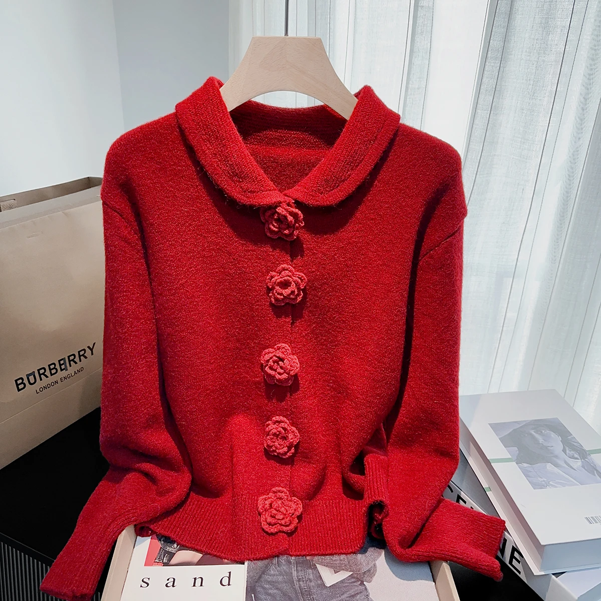 

2025 New Red 3D Rose Flower Sweater Coat Women's Autumn Winter Christmas Versatile Niche Knitted Cardigan Beautiful Chic Tops