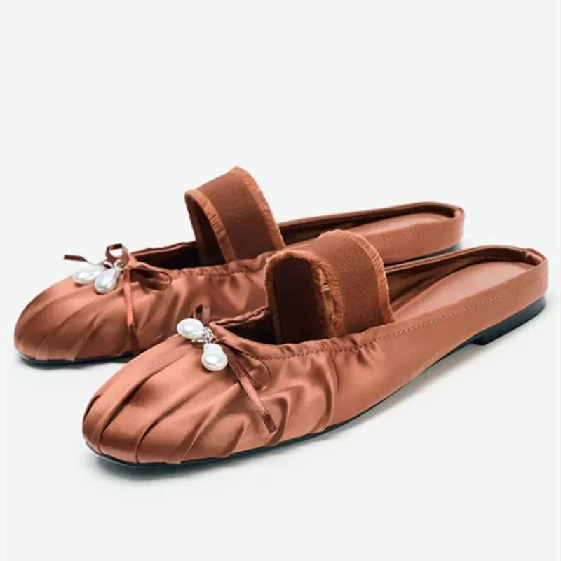 

Brand Pearl Luxury Slippers for Women Satin Pleated Elegant Slides Light Comfort 2026 New Designer Ballet Flats Women Mules