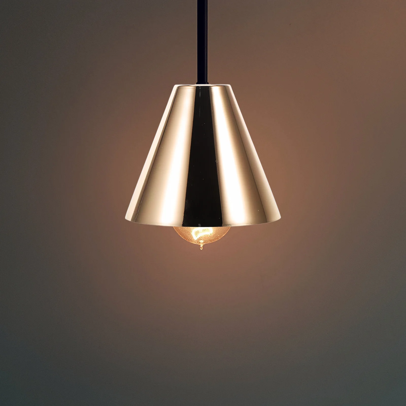 

Small Iron Lampshade DIY Table Lamps Warmers Metal Light Shade Easy Assembly Elegant Home Decor Vintage Style